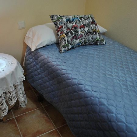 Apartamentos Turisticos Dulcinea Las Ventas con Pena Aguilera Habitación foto