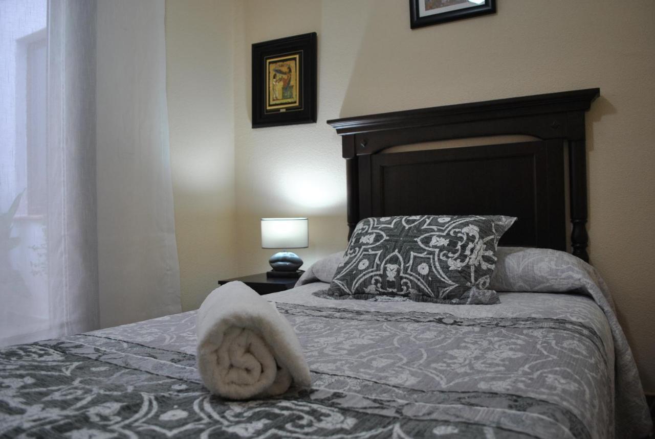 Apartamentos Turisticos Dulcinea Las Ventas con Pena Aguilera Exterior foto