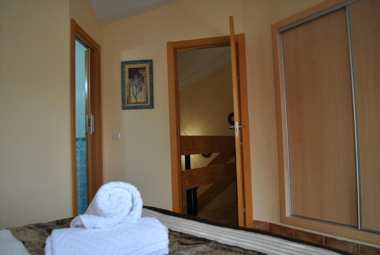 Apartamentos Turisticos Dulcinea Las Ventas con Pena Aguilera Exterior foto