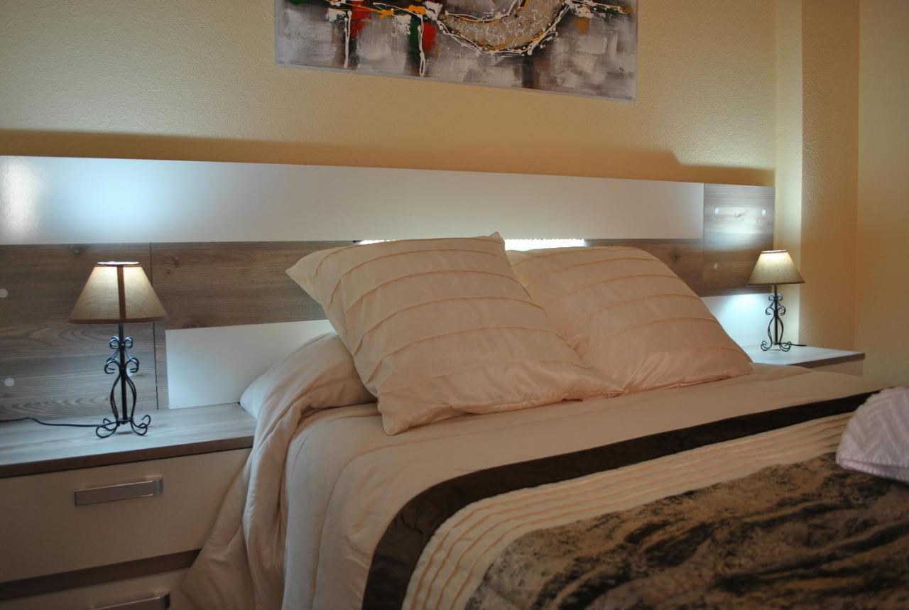 Apartamentos Turisticos Dulcinea Las Ventas con Pena Aguilera Exterior foto