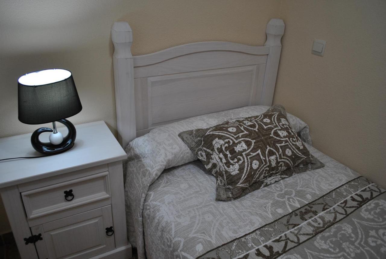 Apartamentos Turisticos Dulcinea Las Ventas con Pena Aguilera Exterior foto