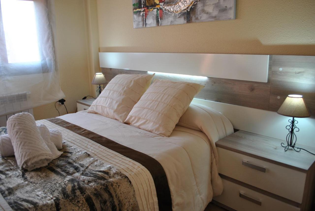 Apartamentos Turisticos Dulcinea Las Ventas con Pena Aguilera Exterior foto