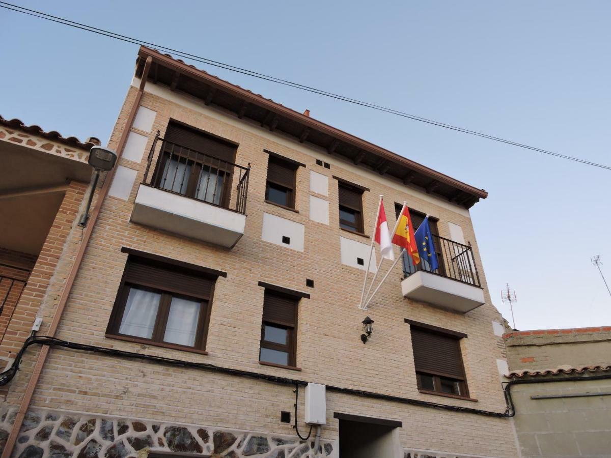 Apartamentos Turisticos Dulcinea Las Ventas con Pena Aguilera Exterior foto